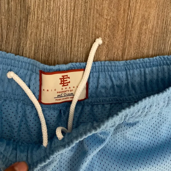 ee-shorts-basic-short-light-blue