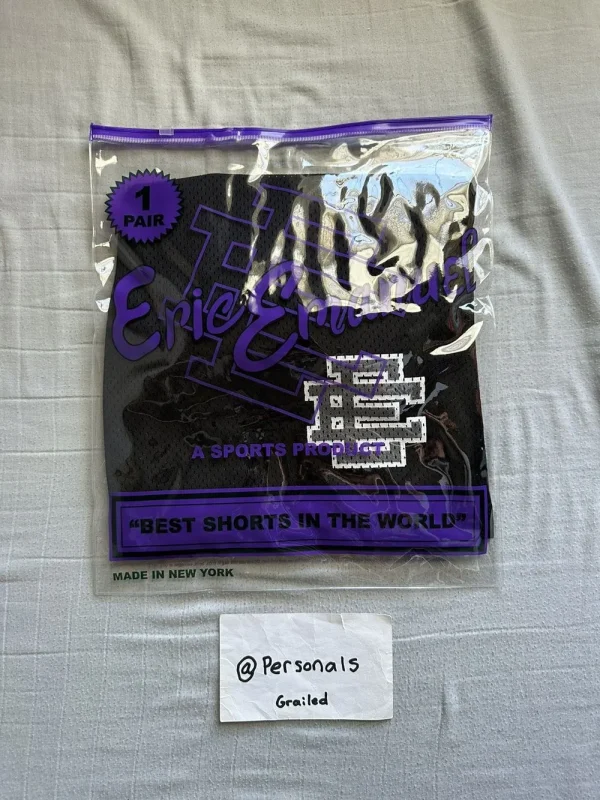 ee-black-and-silver-logo-short-02