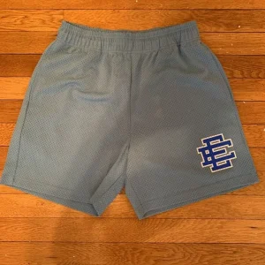 ee-shorts-basic-short-grey-05