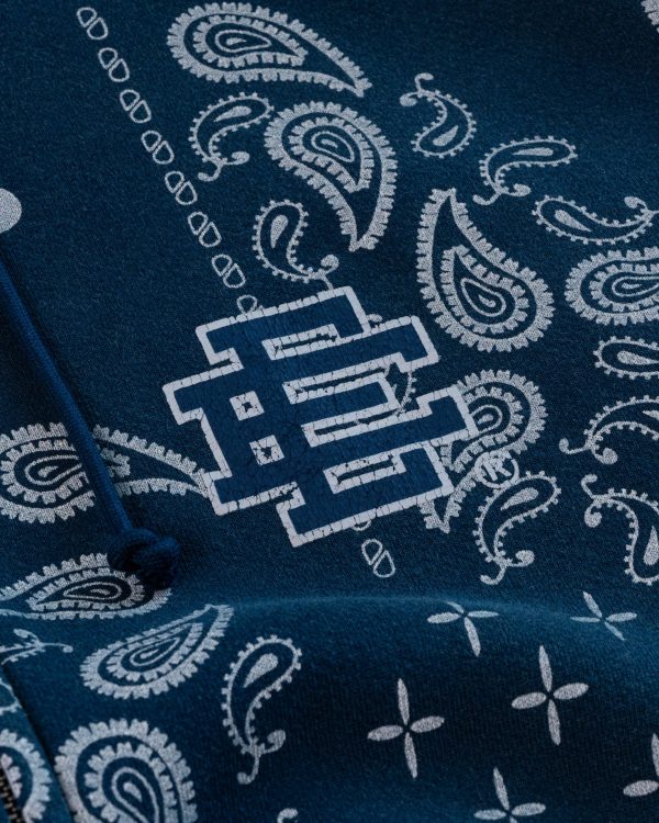 eric-emanuel-ee-blue-paisley-zip-up-01